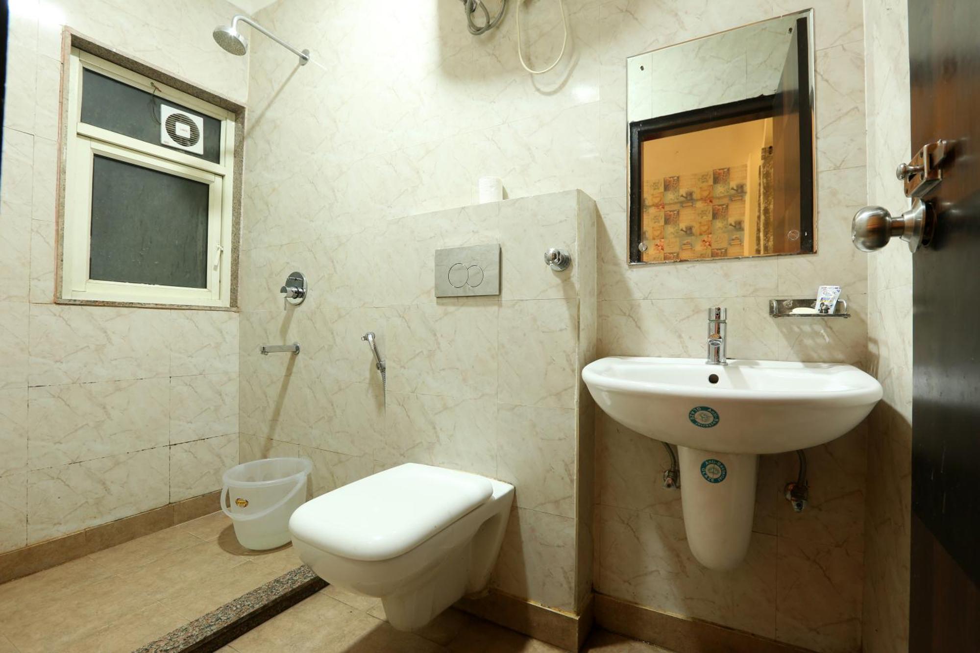 Hotel Skywood At Airport نيودلهي المظهر الخارجي الصورة